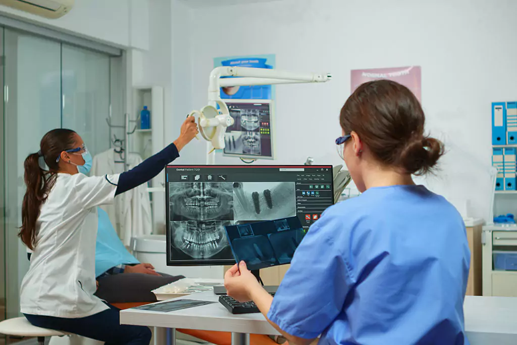 Tecnología avanzada en la atención de ortodoncia en Quepos